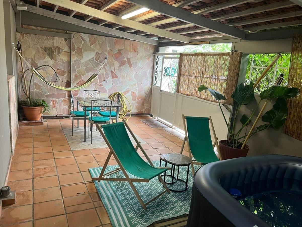 Les Tuiles Rouges Villa Fort-de-France Kültér fotó